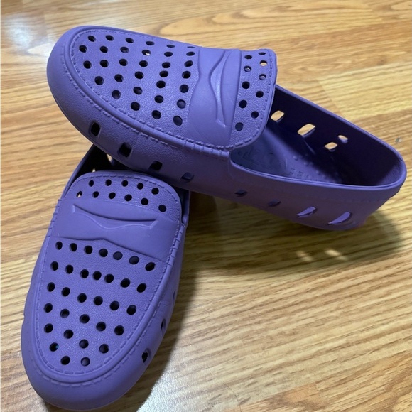 floafers Other - Floafers Purple Slip-On Clogs size 3